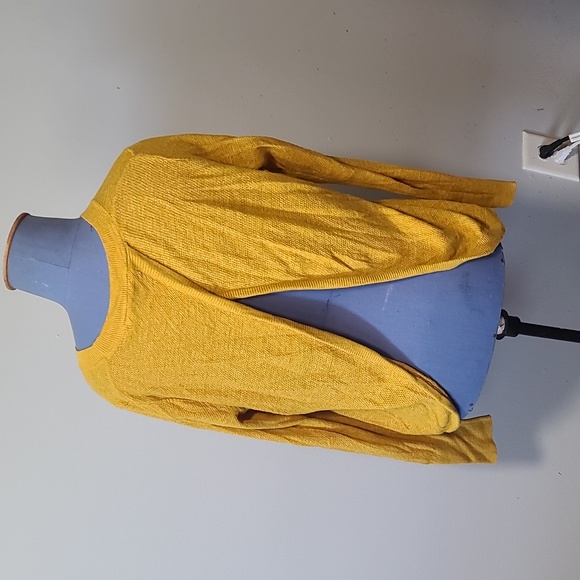 Banana Republic - Picture 3 of 6